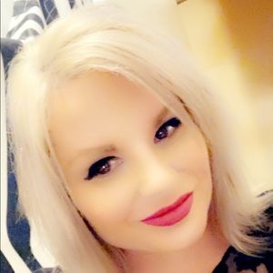 Meet your Posher, Teri